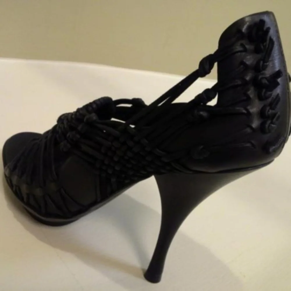 New with Box handmade Made in Brazil size 8 US 38 EU